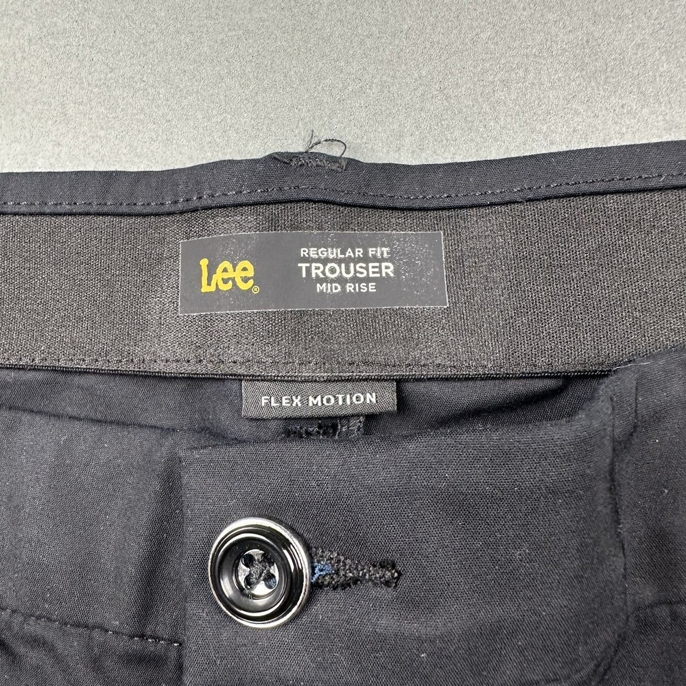 Lee Women's 16 M Ultra Lux with Flex Motion Regular Fit Trouser Pants Black NWT - Picture 4 of 12